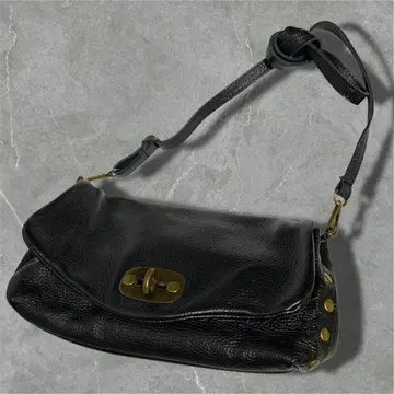 Y2K Studs Shoulder Bag Black Leather