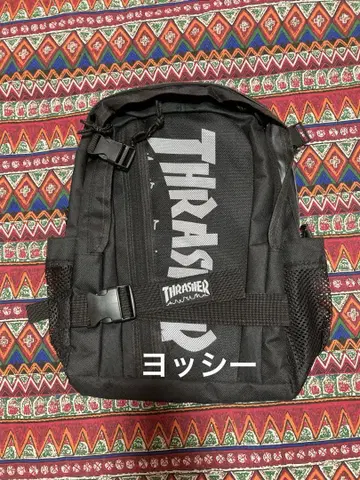 THRASHER 블랙 백팩