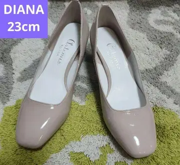 아르테미스 다이애나 펌프스 23cm 에나멜 베이지
