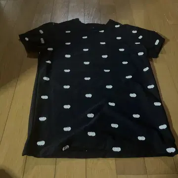 Y's 블랙 도트 반팔 T셔츠