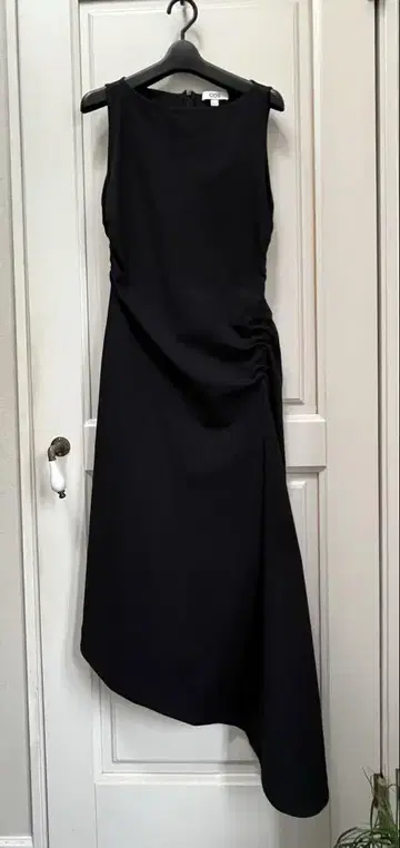 COS [ 코스 A/W 비대칭 드레이프 드레스 원피스 S ]