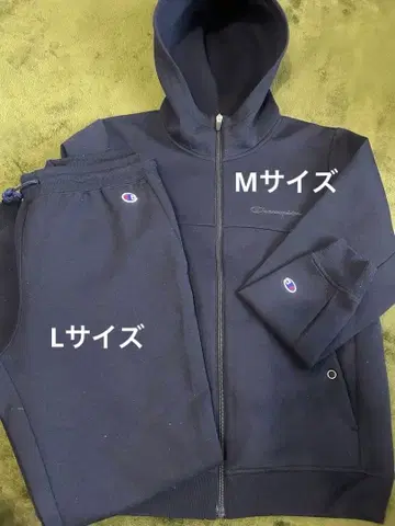 Champion 네이비 맨투맨 셋업 상의 M 사이즈, 하의 L 사이즈