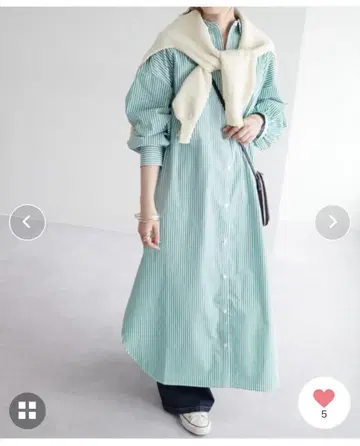 Discoat 그린과 화이트 스트라이프 셔츠 원피스