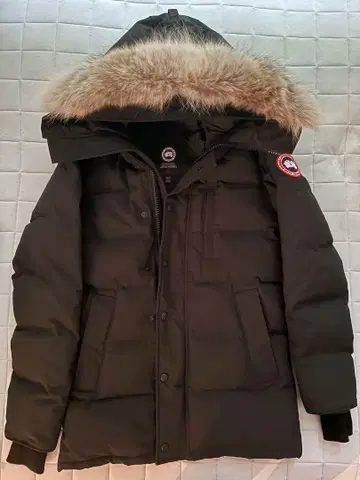 Canada Goose Fusion 블랙 다운 자켓 남성용 S