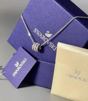 Swarovski 3 크리스탈 펜던트 목걸이