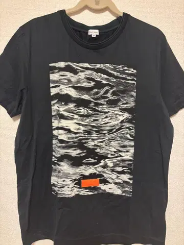 Paul Smith XL 수면 그래픽 티셔츠