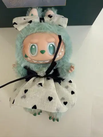 LABUBU 라브부 17cm 옷 갈아입기 포근한 드레스 리본 2점 세트