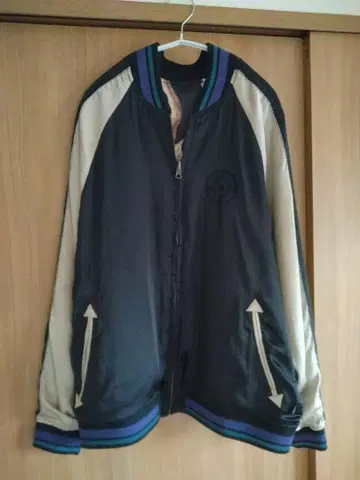 후시구로 리버서블 스카 자켓 [ 주술회전 콜라보 ] glamb