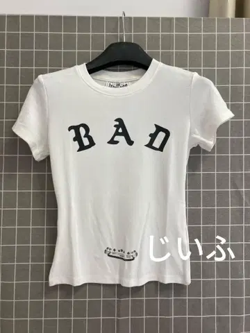 BADBLOOD 디자인 화이트T셔츠 반팔