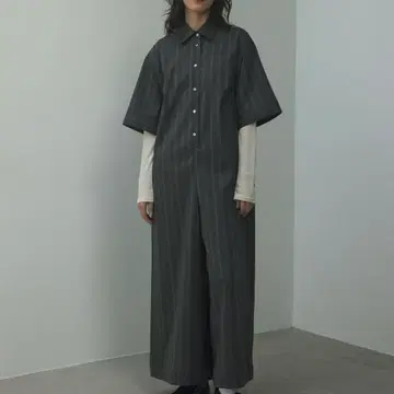 올인원 스트라이프 블랙 바이 마우지 점프수트