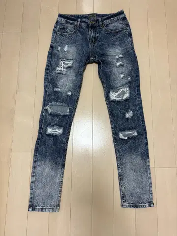 BLACK 스키니 데님 데미지 가공