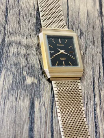 CITIZEN EXCEED 쿼츠 손목시계