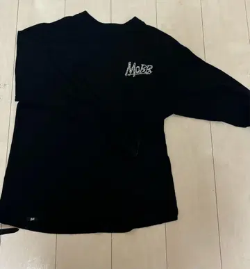 MOBB 긴팔 티셔츠