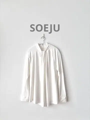 SOEJU 소쥬 보우 스타일 풀오버 화이트 M 긴팔 블라우스