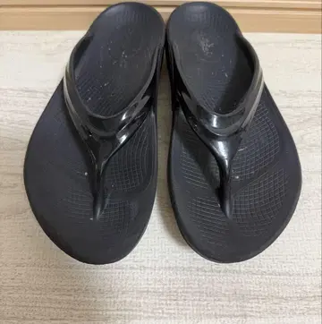 우포스 OOFOS 샌들