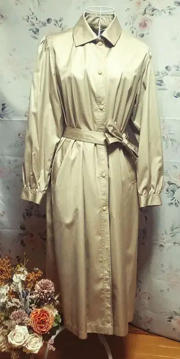 베이지 골드 벨트 롱 코트 빈티지 상품 레어 상품 새상품급