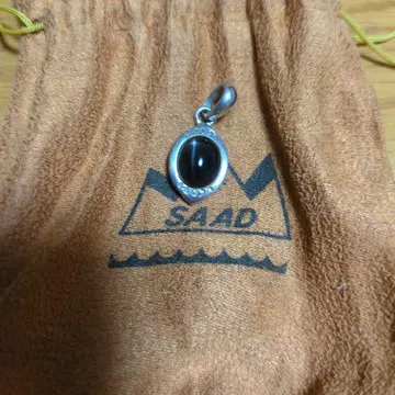 SAAD 오닉스 펜던트 탑