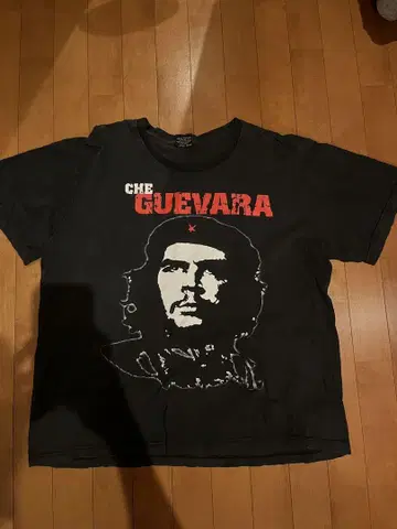 CHE GUEVARA 블랙 티셔츠