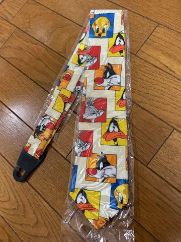 루니 툰즈 넥타이 macaroni