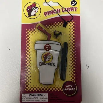 Buc-ee's 핑치라이트 란야드 포함