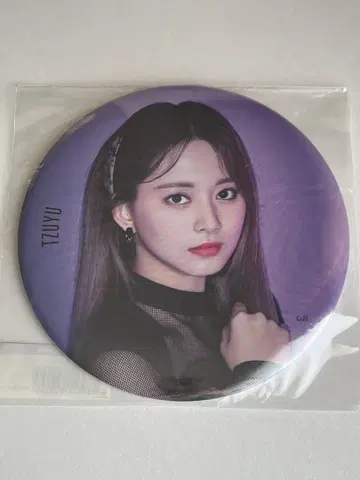 TWICE 쯔위 BIG 캔배치