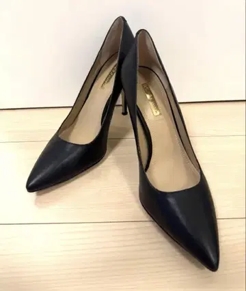 새상품급 BCBG Generation 블랙 펌프스 39 약 25.0cm