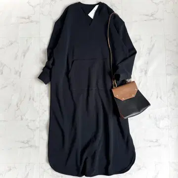 [ 새상품 ] SHIPS any 25AW USA 코튼 포켓 맨투맨 원피스