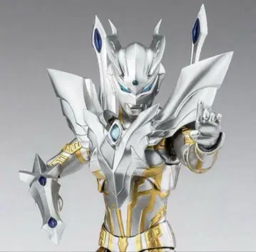 S.H.Figuarts 울티메이트 샤이닝 울트라맨 제로