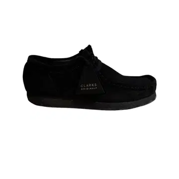 CLARKS wallabee