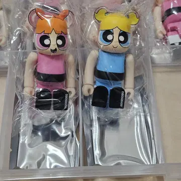 베어브릭 파워퍼프걸스 2체 세트