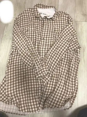 브라운 깅엄 체크 긴팔 셔츠 니코앤드