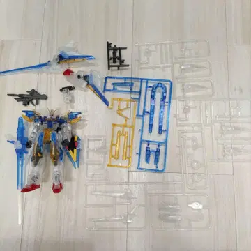 HG V2 어솔트 버스터 건담