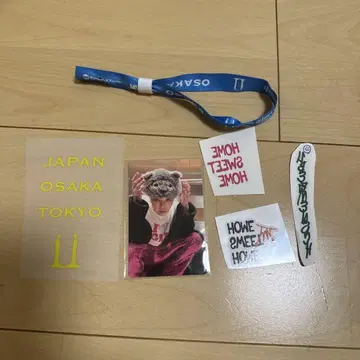 G-DRAGON MEDIA EXHIBITION 굿즈