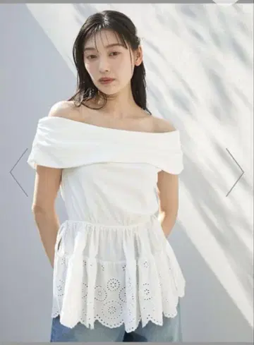 스나이델 컷오프숄 페플럼 풀오버