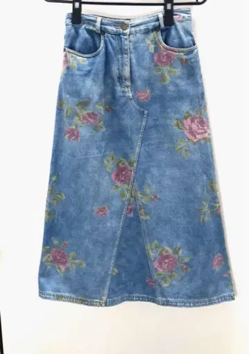 LAURA ASHLEY 꽃무늬 데님 스커트