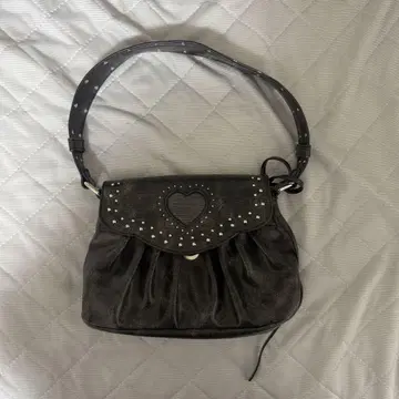 MOUSSY 블랙 핸드백