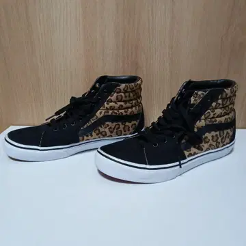 귀여운 디자인!! Vans 블랙/레오파드 무늬