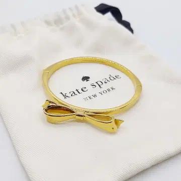 새상품급 Katespade 뱅글 팔찌 리본 골드