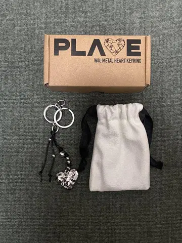 플레이브 plave 메탈 키링