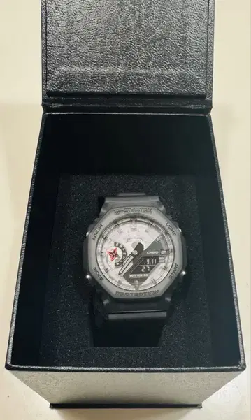 G-SHOCK 지샥 GA-2100NNJ-8AJR