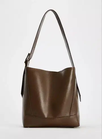 ZARA 자라 메탈릭 디테일 버킷 백