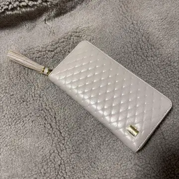 미사용 새상품 라 바가제리 소가죽 장지갑 그레이지