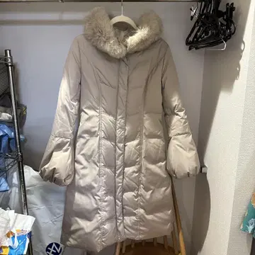 RUIRUE BOUTIQUE 베이지 롱 다운 자켓