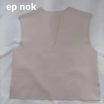 epnok 종이상자 키넥 베스트 베이지 V넥 슬리브리스 베스트