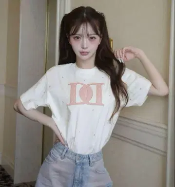 darich 다리치 퀼팅 아플리케 비쥬 T셔츠