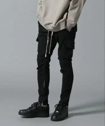 DANKE SCHON 블랙 스키니 카고 팬츠 M