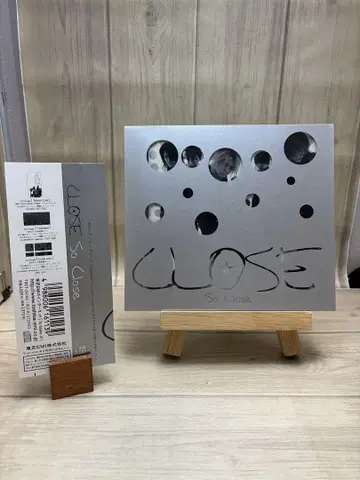 CLOSE (클로즈) So Close CD V계