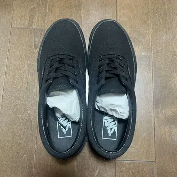 Vans 블랙 스니커즈