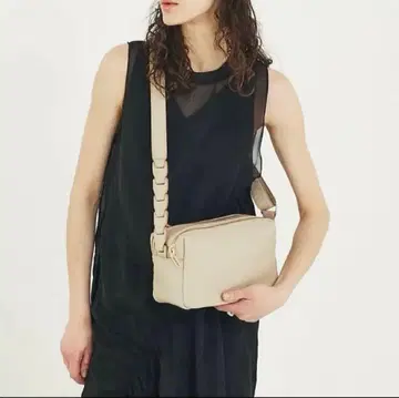 LOWELL Things Frec/W 지퍼 스퀘어 숄더 BAG