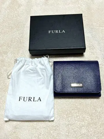 FURLA 네이비 3단 폴더형 지갑